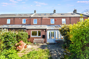 Photo 17- click for photo gallery